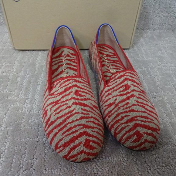 Rothys The Flat Big Kid's Size 4 US Red Zebra Round Toe Slip on Shoes - Picture 8 of 10